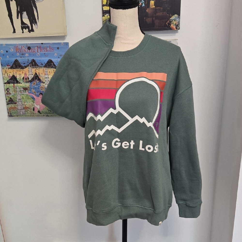 Womens LIV OUTDOOR Green Crew Neck